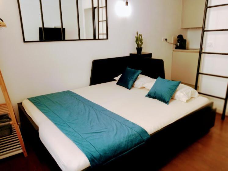 Studio Vieil Antibes Marche Provencal Εξωτερικό φωτογραφία
